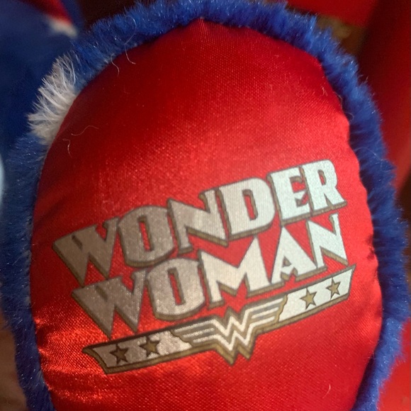 Build-a-Bear Workshop WONDER WOMAN Cat DC Comics - Picture 2 of 7